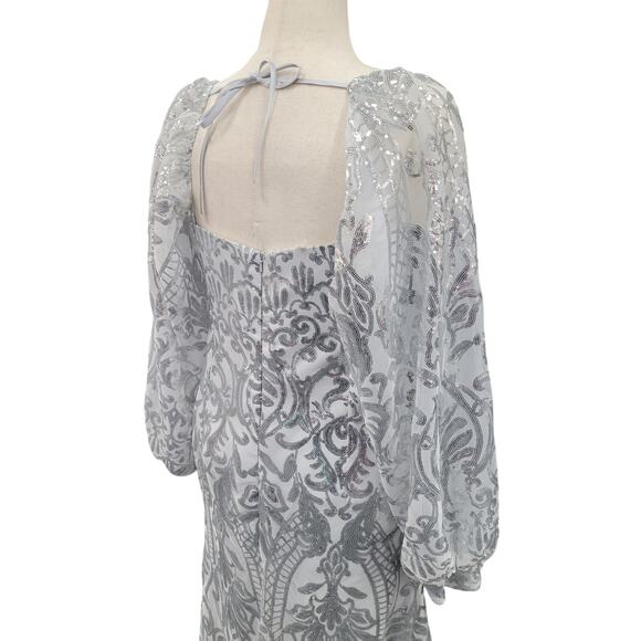 NWT Long Sleeved Patterned Sequin Gown Size 16 XL - Picture 10 of 12